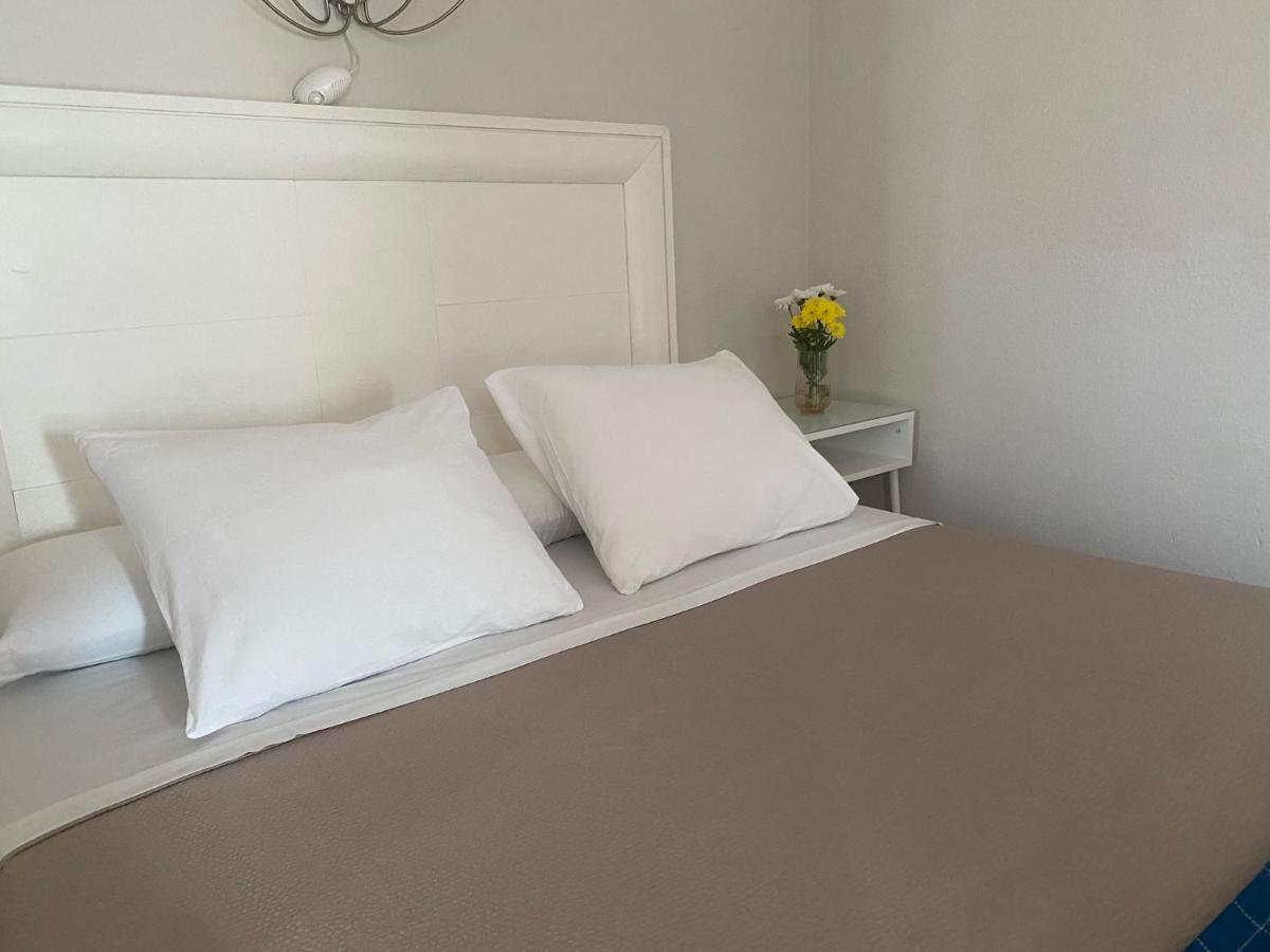 Hostal Moscatel Malaga Luaran gambar