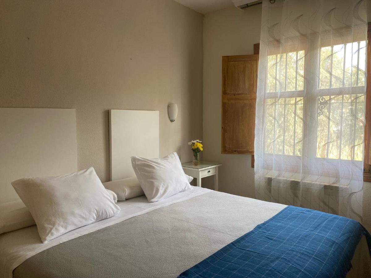 Hostal Moscatel Malaga Luaran gambar