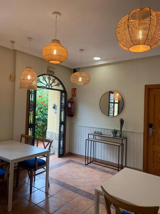 Hostal Moscatel Malaga Luaran gambar