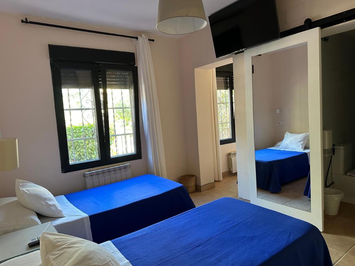 Hostal Moscatel Malaga Luaran gambar